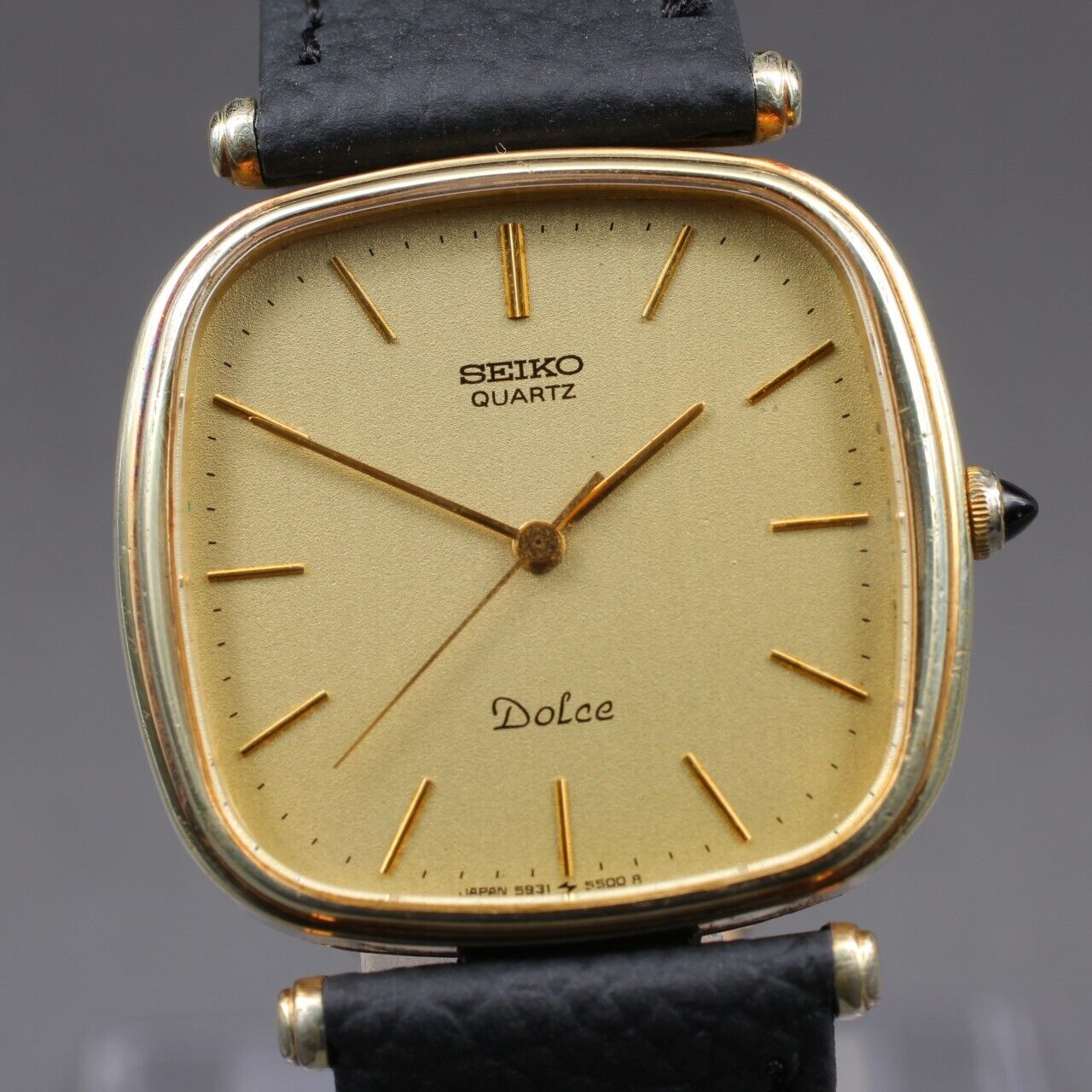 ⏯ Vintage [Near MINT] SEIKO DOLCE 5931-5400 Gold SGP30 Quartz Men's Wa –  TOHO STORE