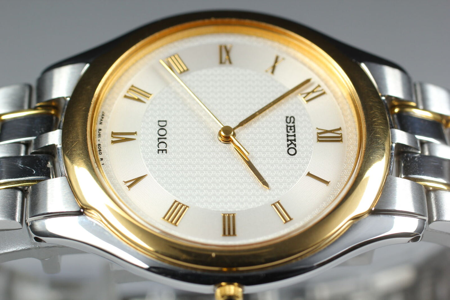 [Near MINT w/ Box] Seiko DOLCE 8J41-6030 Ivory Men's Quartz Watch From JAPAN