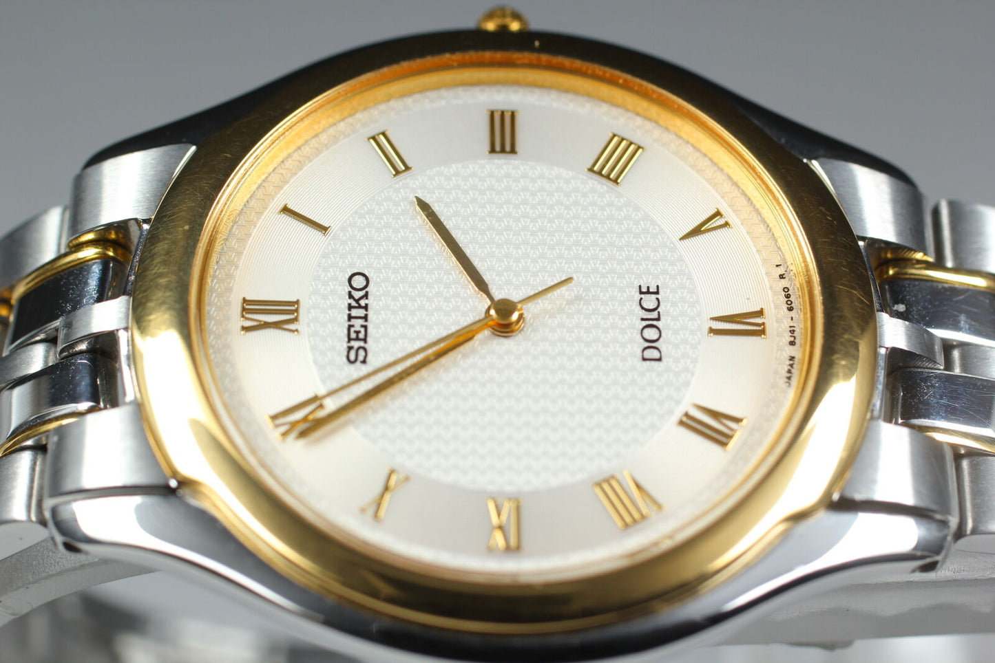 [Near MINT w/ Box] Seiko DOLCE 8J41-6030 Ivory Men's Quartz Watch From JAPAN