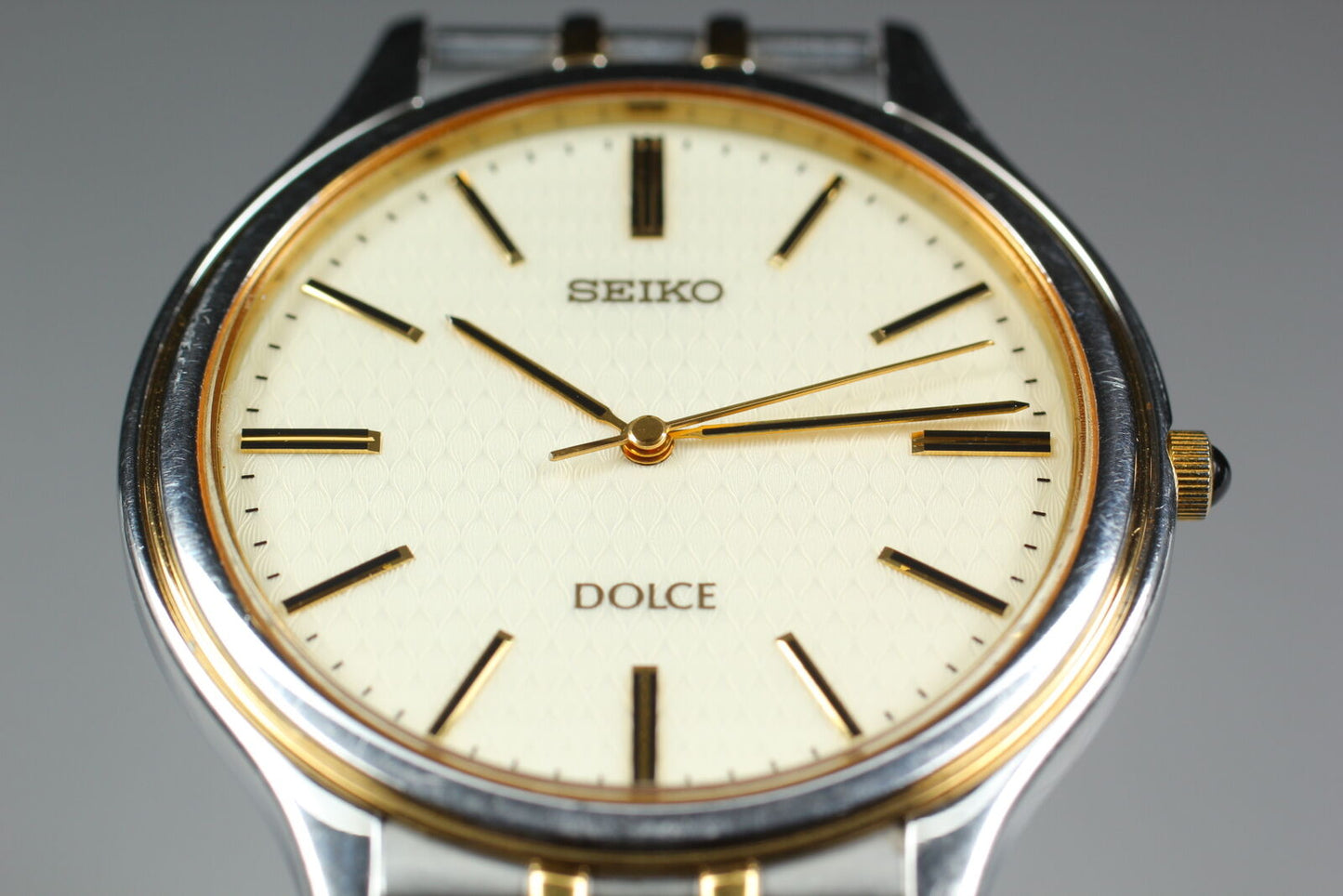 [N MINT] Vintage SEIKO Dolce 8J41-8000 Quartz Gold Mens Vintage Watch From JAPAN