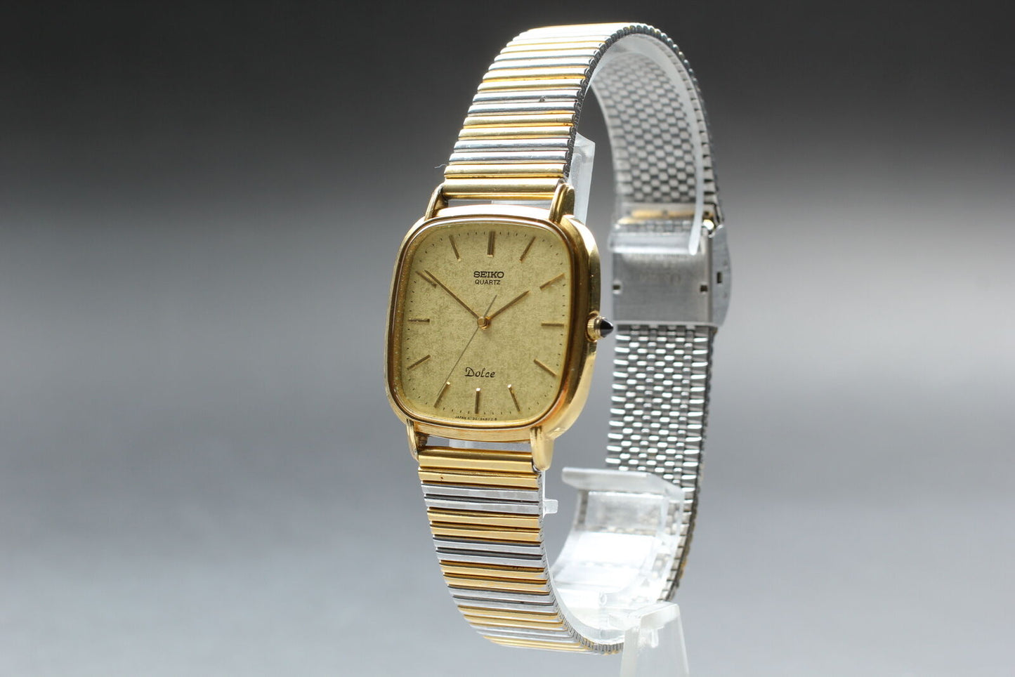 Vintage [Near MINT] SEIKO Dolce 6030-5420 Quartz Gold Dial Mens Watch From JAPAN