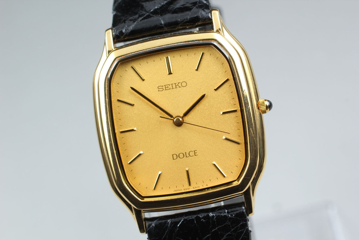 New Batt [Near MINT] Seiko Dolce 5E61-5A10 Quartz Midsize Men's Watch From JAPAN