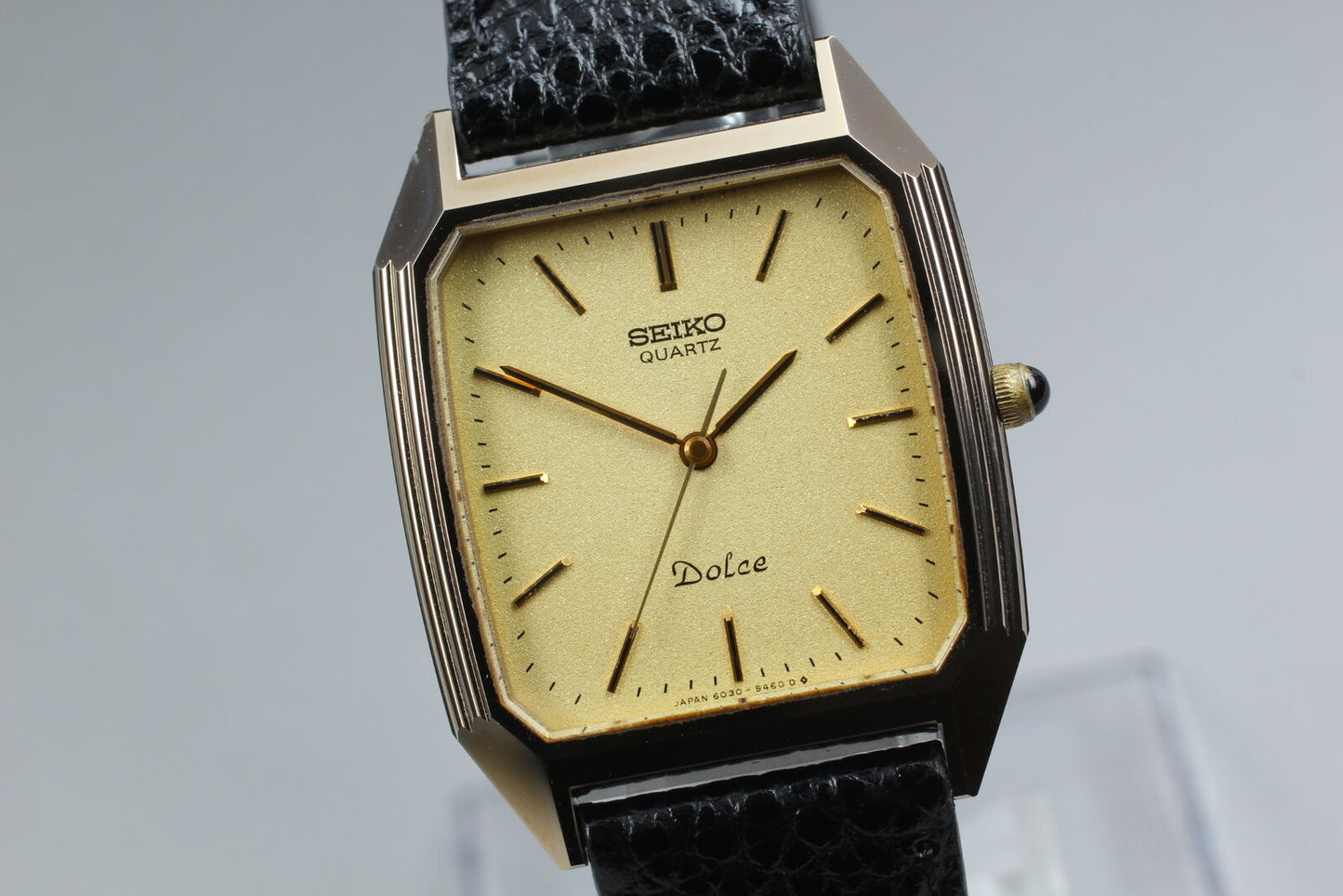 New Batt. [Near MINT] SEIKO Dolce 6030-5390 NSAG Gold Tank Mens Watch From JAPAN