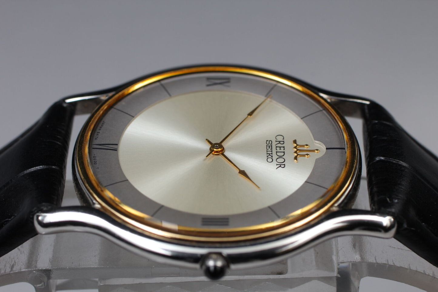 1988 [N MINT w/ Box] SEIKO CREDOR 18K BEZEL 5A74-0020 Quartz Men's Watch JAPAN