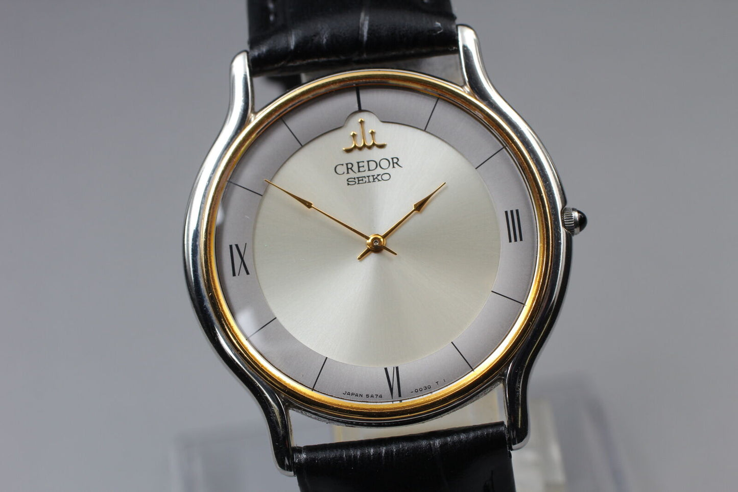 1988 [N MINT w/ Box] SEIKO CREDOR 18K BEZEL 5A74-0020 Quartz Men's Watch JAPAN