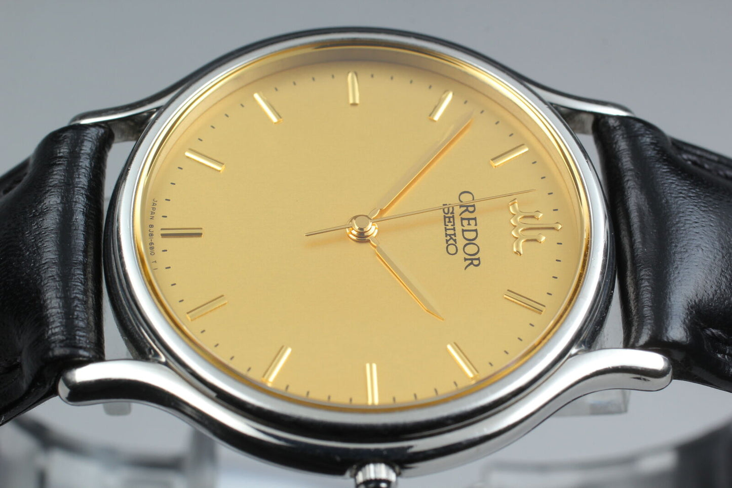 Vintage [Near MINT] Seiko Credor Signo 8J81-6A30 Men's Quartz Watch From JAPAN