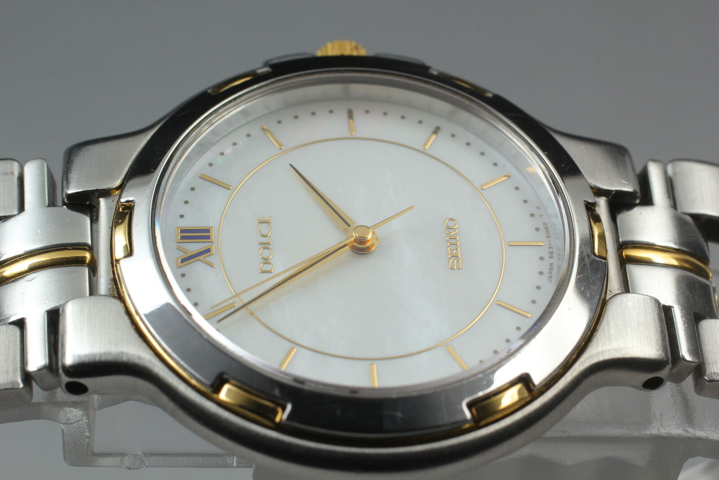 [Near MINT] SEIKO DOLCE 5E31-6D50 Quartz Round Men's Watch From JAPAN