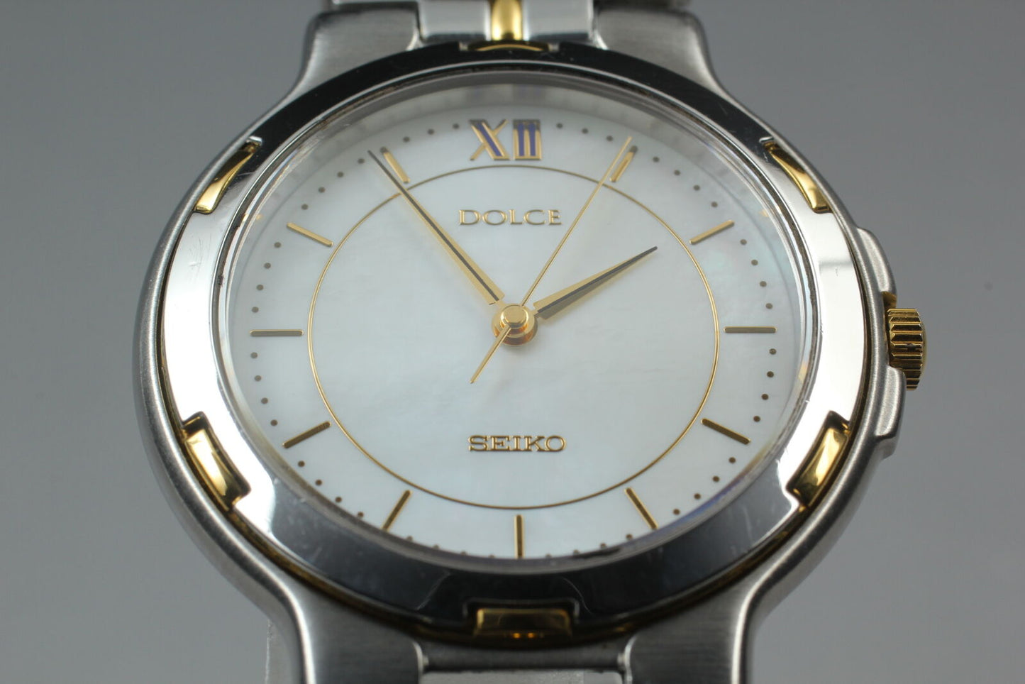 [Near MINT] SEIKO DOLCE 5E31-6D50 Quartz Round Men's Watch From JAPAN