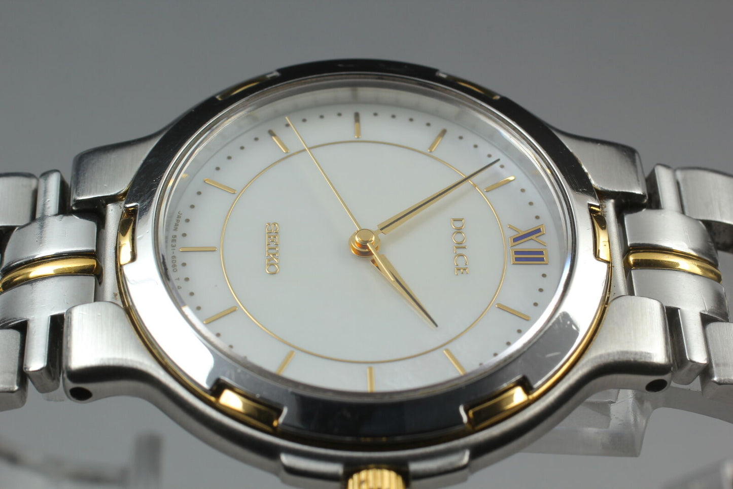 [Near MINT] SEIKO DOLCE 5E31-6D50 Quartz Round Men's Watch From JAPAN