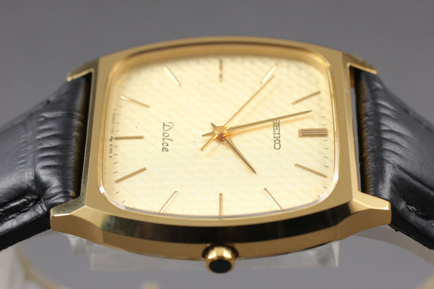 Vintage [MINT] SEIKO Dolce 7741-5100 Gold Quartz Men’s Watch From JAPAN