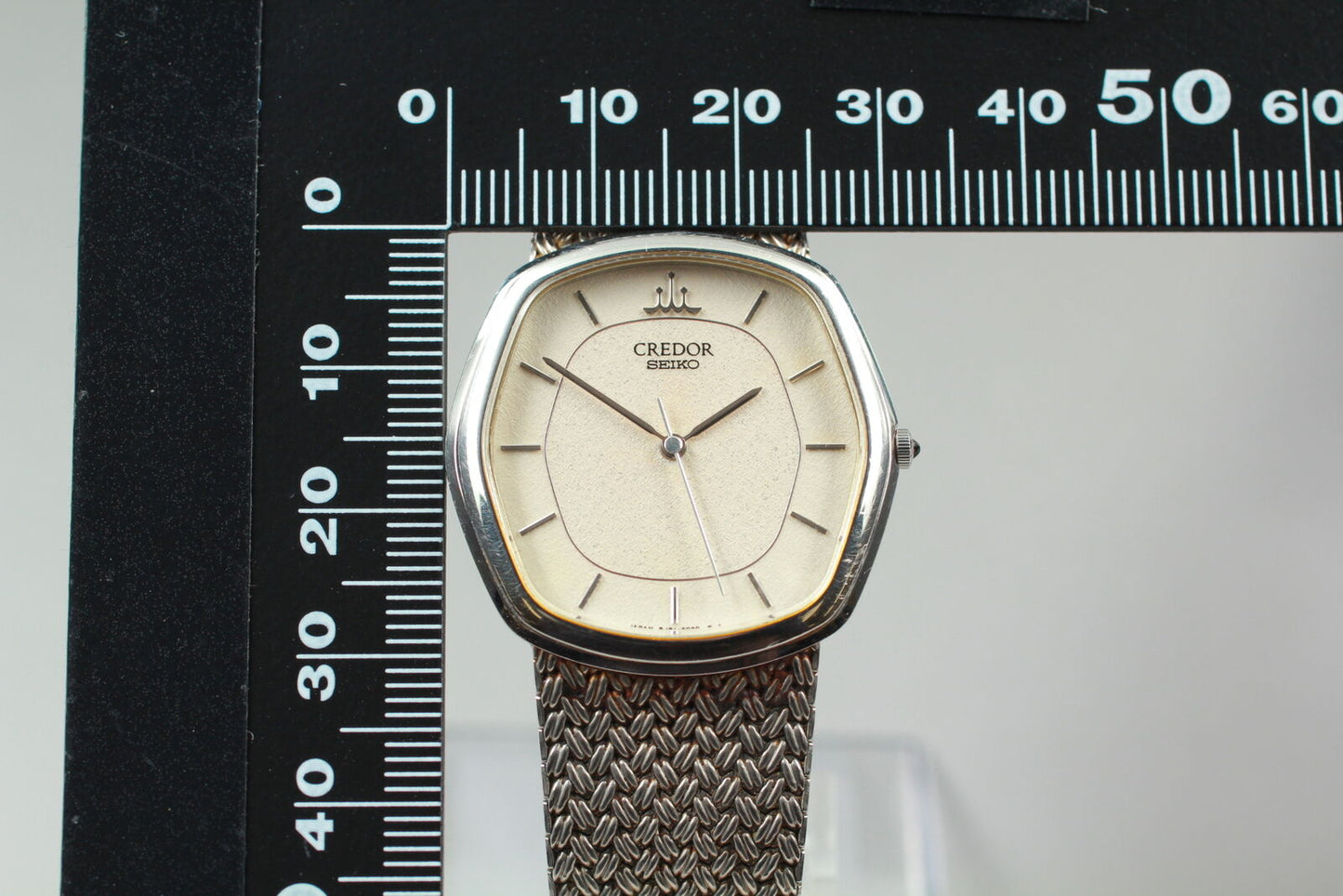 Vintage [Near MINT] SEIKO CREDOR 8J81-5030 Silver Quartz Men's Watch From JAPAN