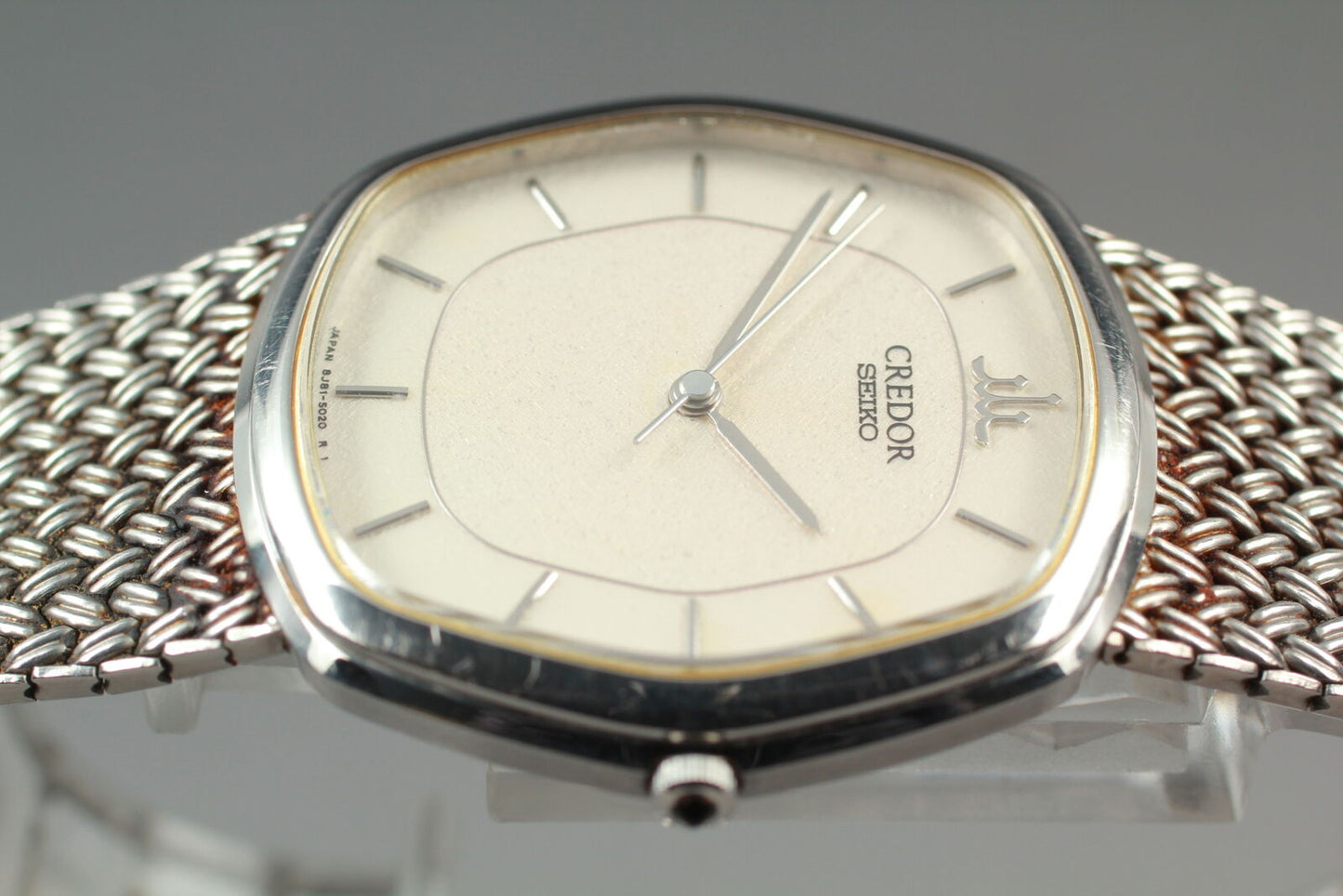 Vintage [Near MINT] SEIKO CREDOR 8J81-5030 Silver Quartz Men's Watch From JAPAN