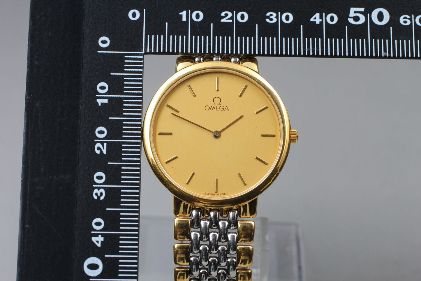 Vintage [Near MINT] OMEGA De Ville Cal.1378 Quartz Gold Men's Watch From JAPAN