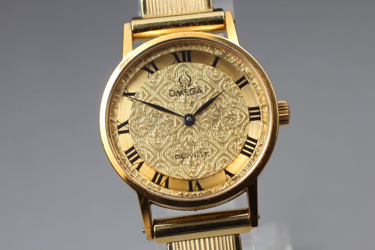 [N-MINT] OMEGA De Ville Cal.625 Manual Winding Watch Gold Floral Pattern JAPAN