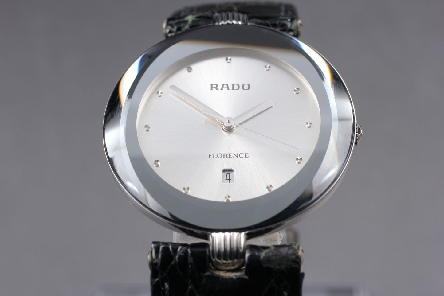 ⏯ [Near MINT] RADO Florence 152.3716.4 Silver Quartz Men's Watch From JAPAN