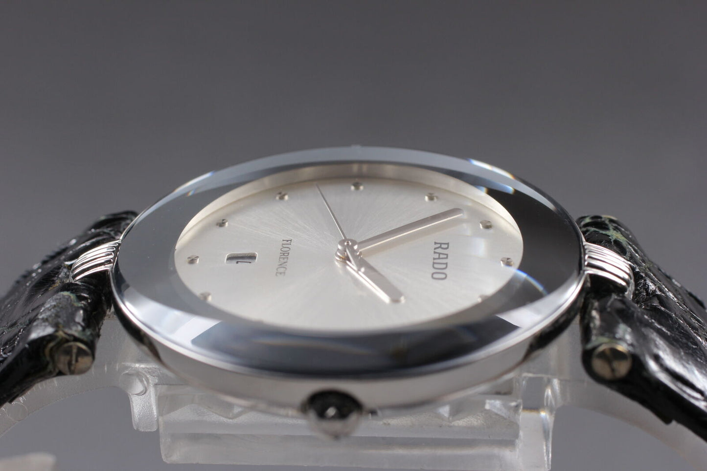 ⏯ [Near MINT] RADO Florence 152.3716.4 Silver Quartz Men's Watch From JAPAN