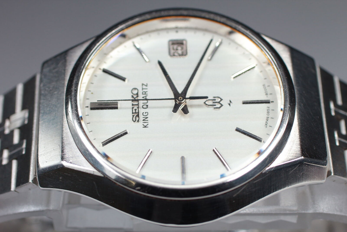 ⏯ *Vintage* SEIKO King Quartz 0852-8000 Silver Men's Watch From JAPAN