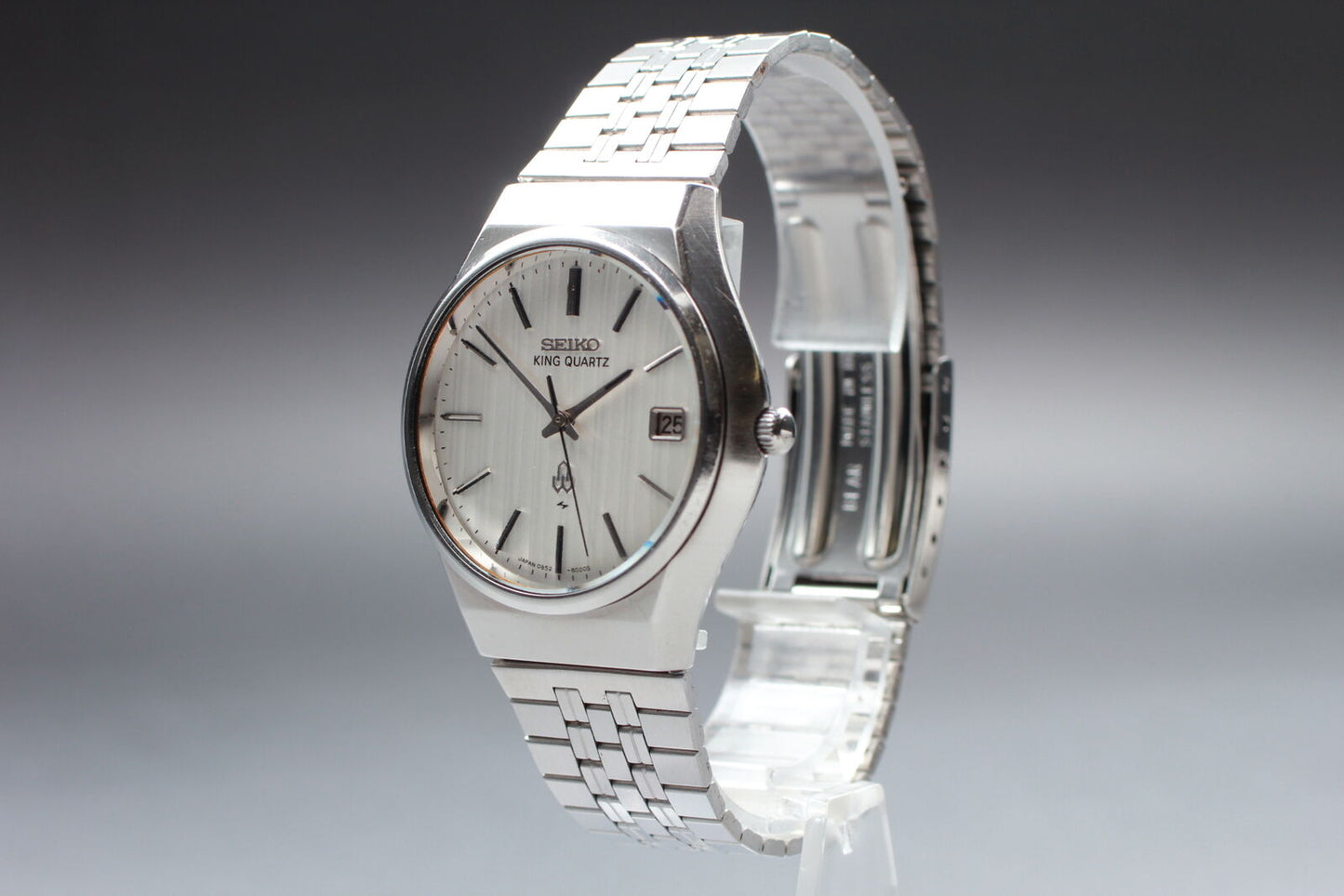 ⏯ *Vintage* SEIKO King Quartz 0852-8000 Silver Men's Watch From JAPAN