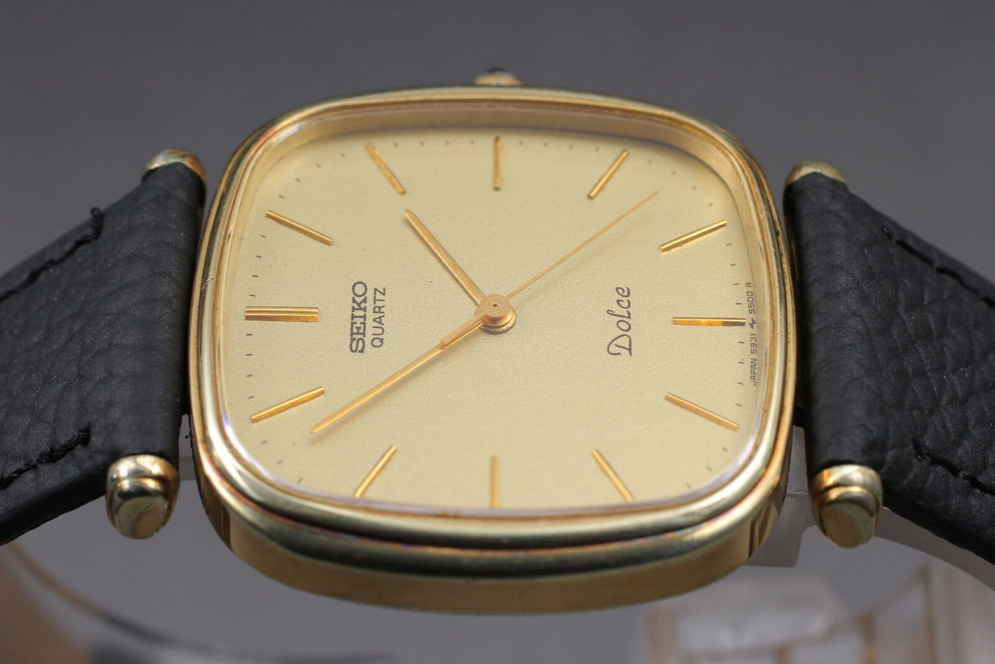 ⏯ Vintage [Near MINT] SEIKO DOLCE 5931-5400 Gold SGP30 Quartz Men's Watch JAPAN