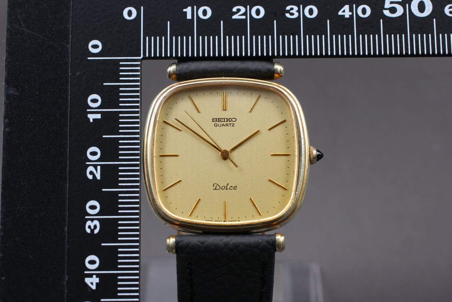 ⏯ Vintage [Near MINT] SEIKO DOLCE 5931-5400 Gold SGP30 Quartz Men's Watch JAPAN