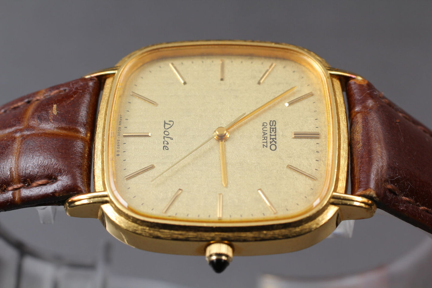 ⏯ Vintage [Near MINT] SEIKO Dolce 6030-5420 Quartz Gold Men's Watch From JAPAN