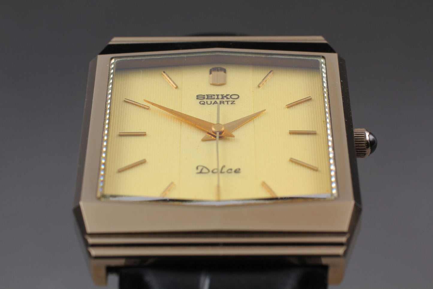 ⏯ *Vintage* SEIKO Dolce 6030-5540 NSAG Gold Quartz Men's Watch From JAPAN