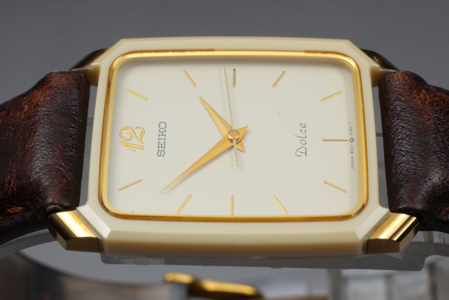 ⏯ 1986 [Near MINT] SEIKO Dolce 9531-513A WHITE CERAMIC Quartz Men's Watch JAPAN